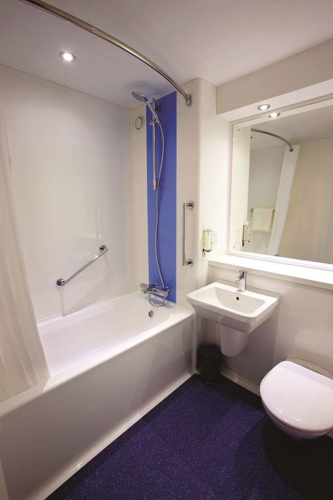 Travelodge Peterborough Central Pokój zdjęcie